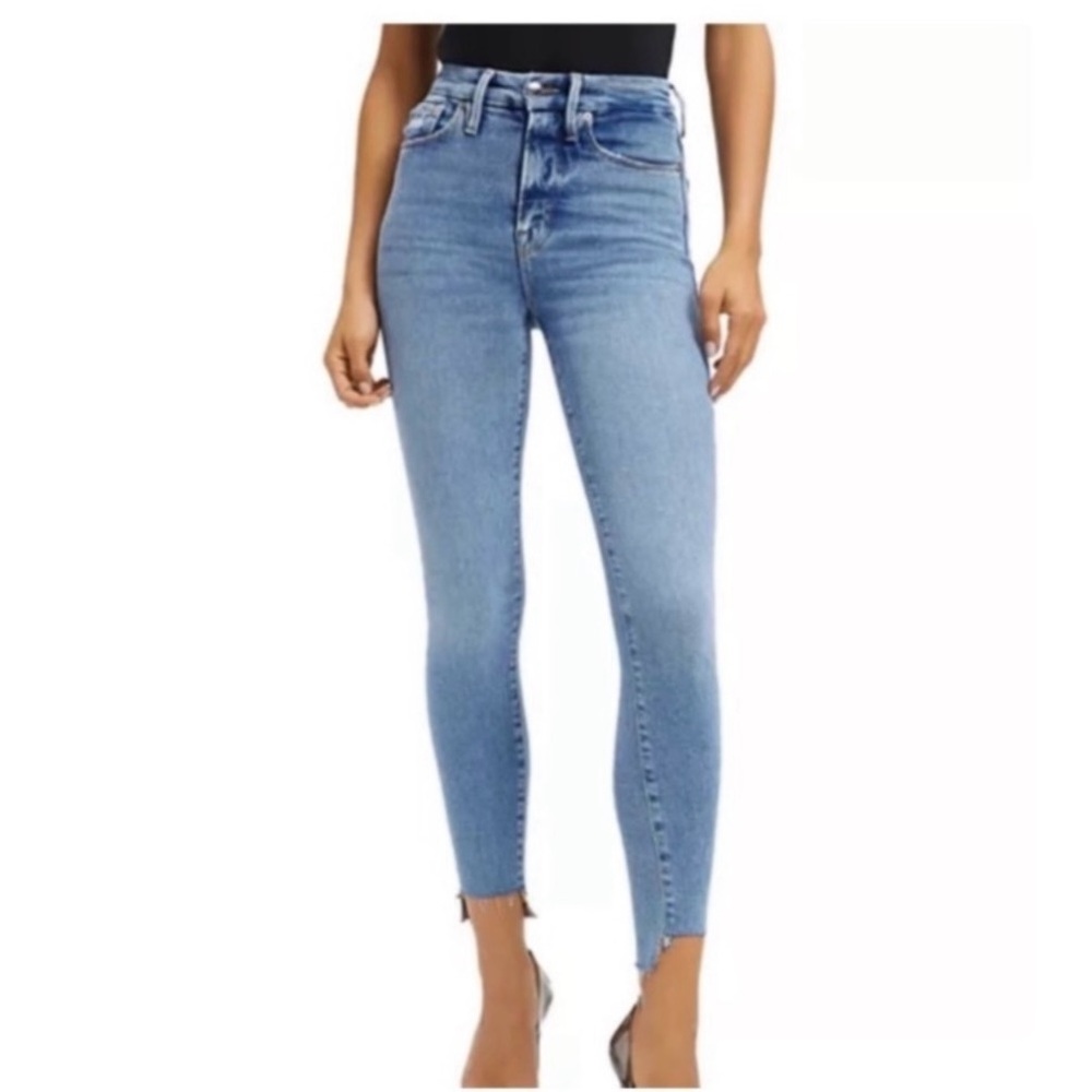Good American Step Hem Jeans 4 NWT